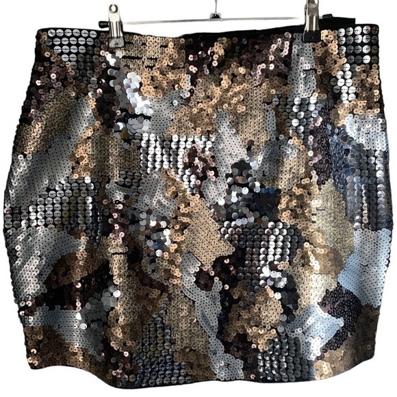 Camo Pattern Sequin Mini Skirt - Picture 1 of 10
